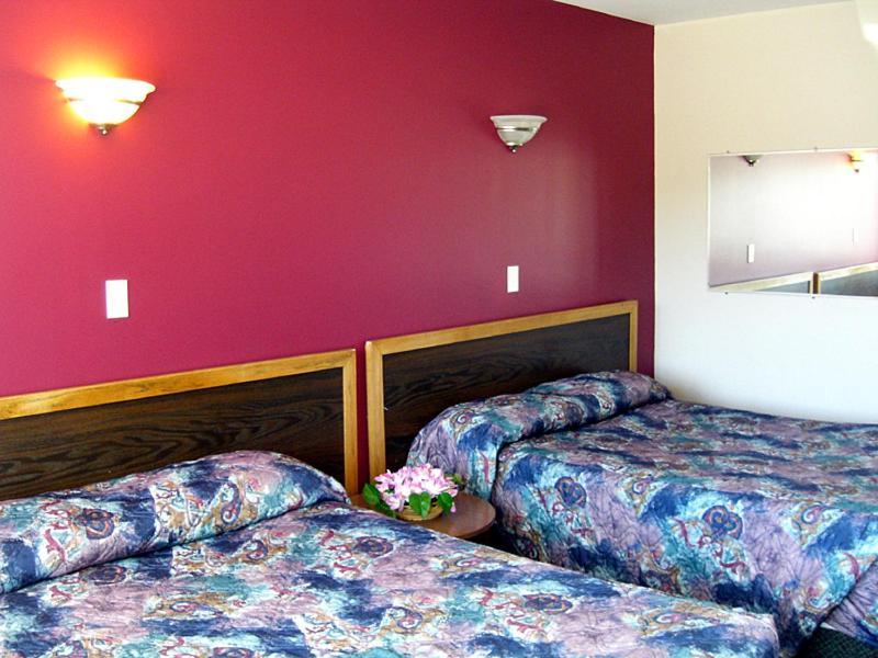 Comox Valley Inn & Suites Кортні Номер фото
